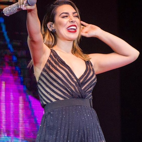 Confira como foi o show de Naiara Azevedo no Sunset Bar e fique por dentro do que vem por aí!