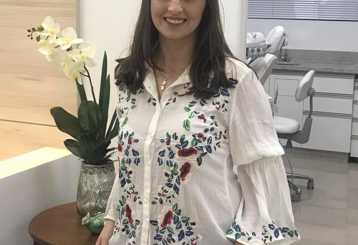 Dra. Camila Gomes inaugura consultório odontológico em Sombrio